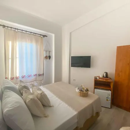 호텔 Patiska Butik Otel *